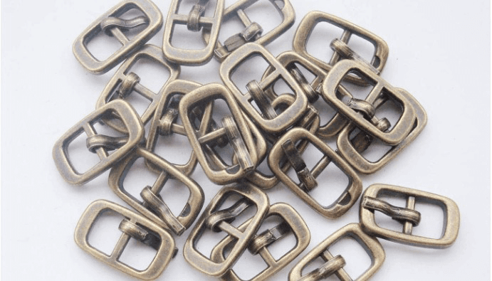 Corrosion Resistance Test: Metallic Accessories in Footwear 