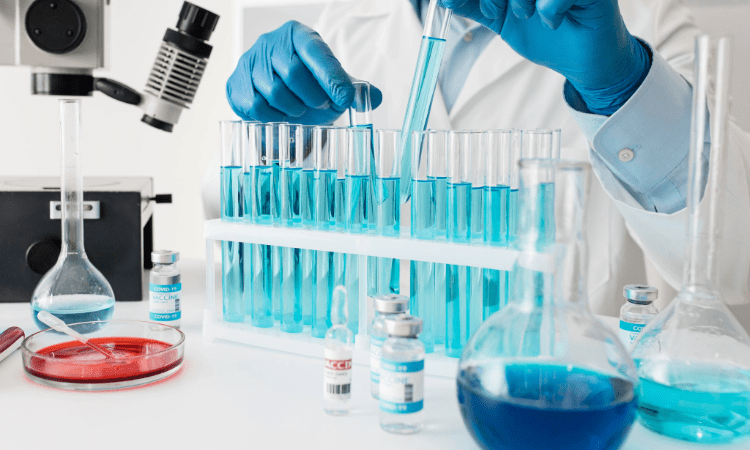 Laboratoire de tests de dispositifs médicaux à Istanbul, en Turquie
